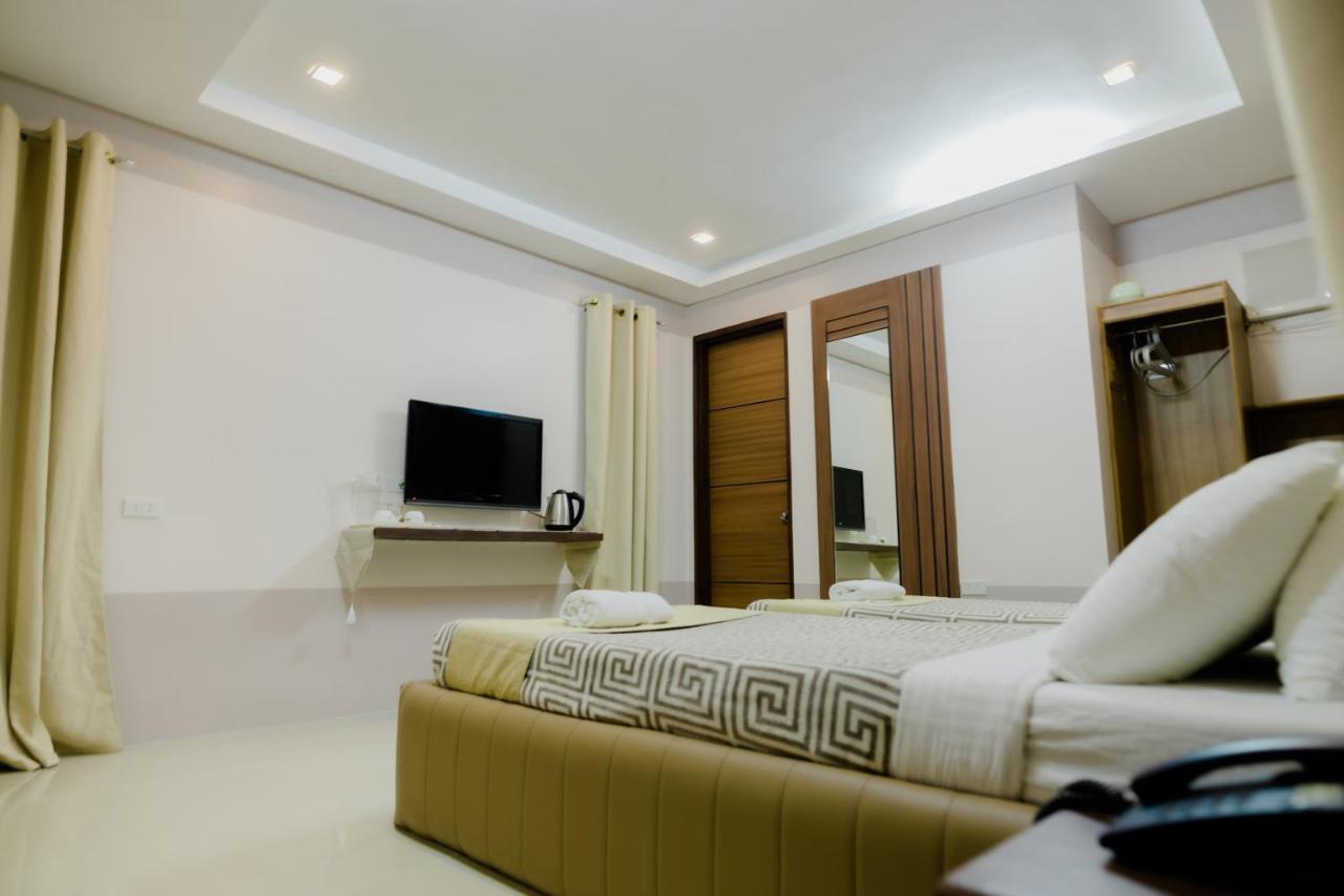 The Horizon Suites And Arcade General Santos City Bagian luar foto