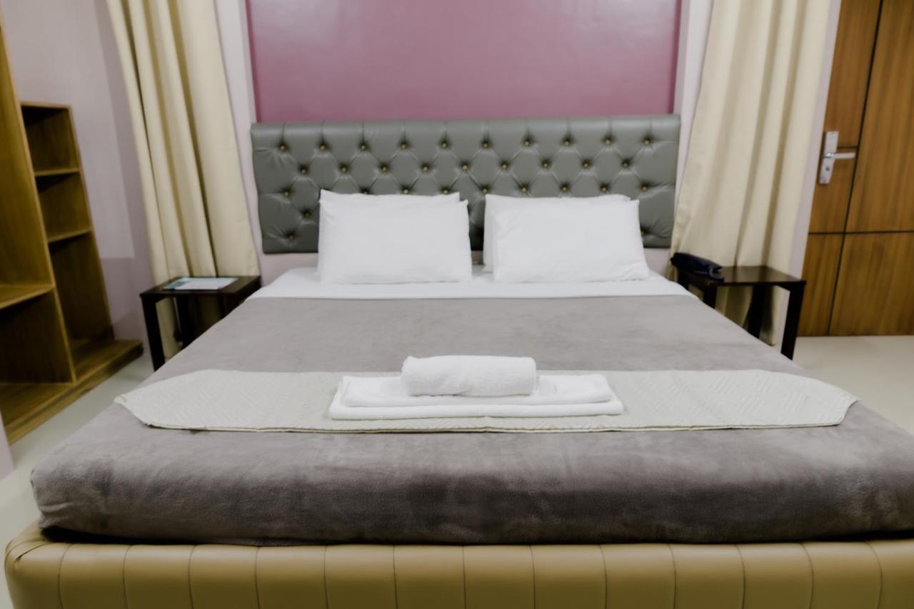 The Horizon Suites And Arcade General Santos City Bagian luar foto