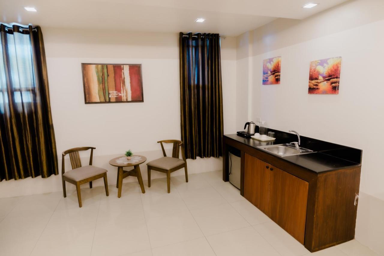 The Horizon Suites And Arcade General Santos City Bagian luar foto